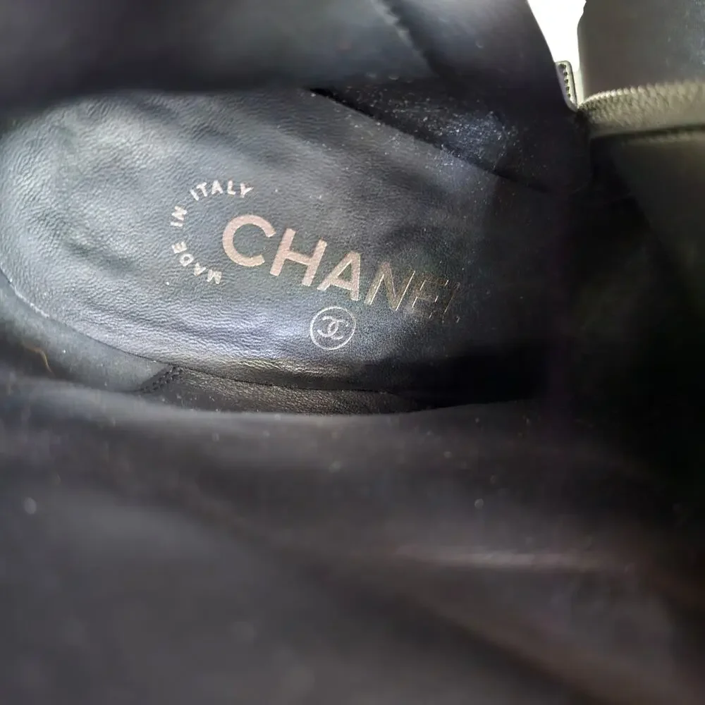 Chanel CC Cap Toe Logo Ankle Heel Boot Size 37.5 US 6.5 7 Black Patent Leather